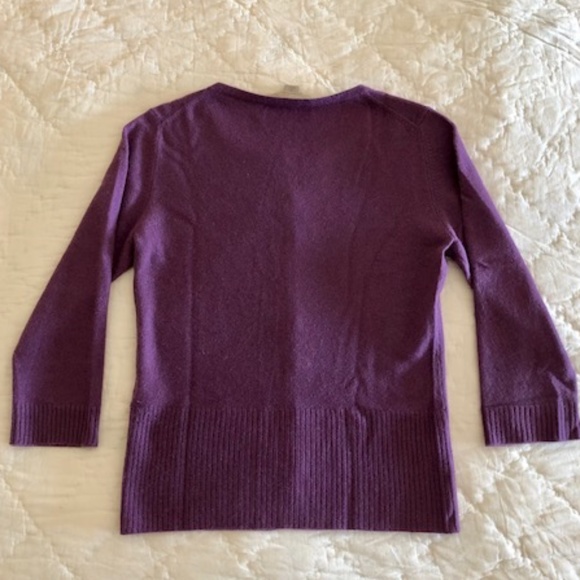 Caslon Women's Button-Down Cardigan, 100% Cashmere, Purple, 3/4 Sleeves, Size XS - Picture 2 of 4